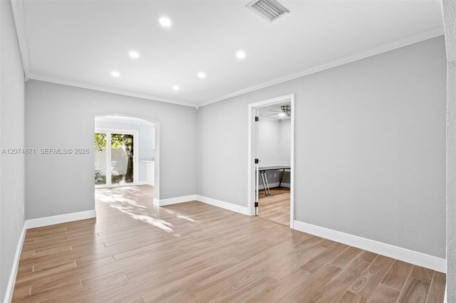 225 SW 102nd Place, Sweetwater, FL 33174