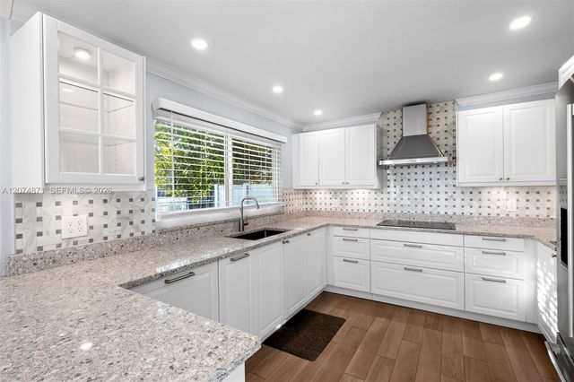 225 SW 102nd Place, Sweetwater, FL 33174