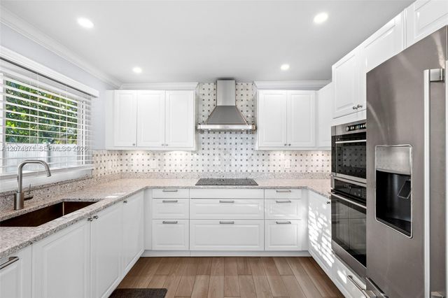 225 SW 102nd Place, Sweetwater, FL 33174