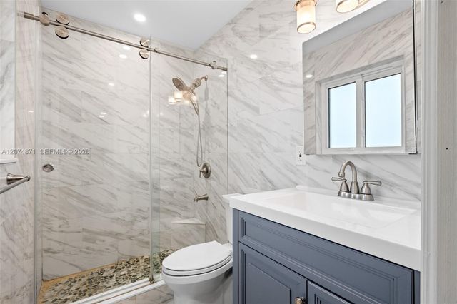 225 SW 102nd Place, Sweetwater, FL 33174