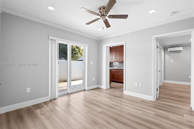 225 SW 102nd Place, Sweetwater, FL 33174