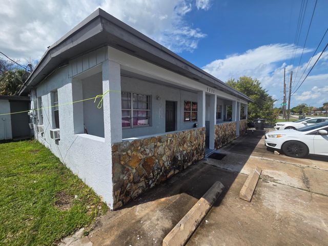 1111 N 21st Street, Fort Pierce, FL 34950