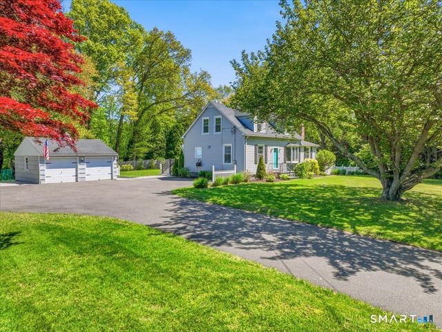 131 Oronoque Road, Milford, CT 06461