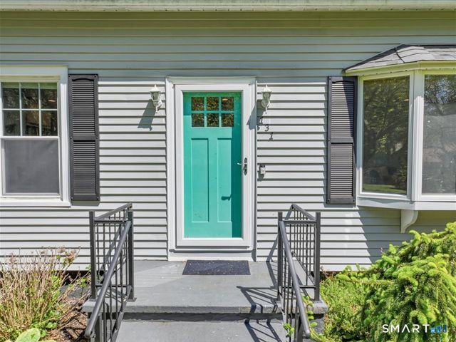 131 Oronoque Road, Milford, CT 06461