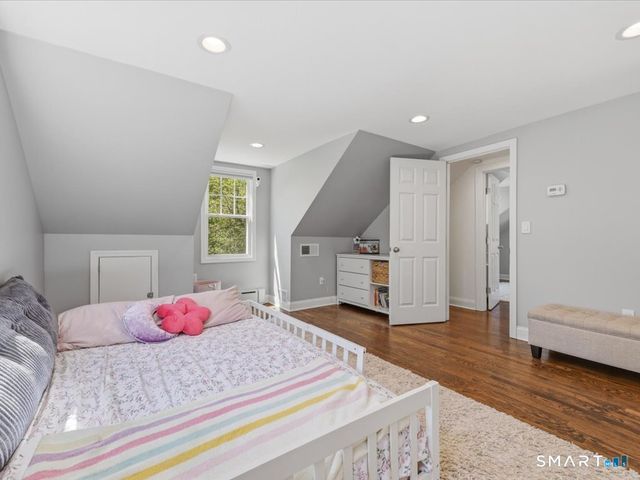 131 Oronoque Road, Milford, CT 06461