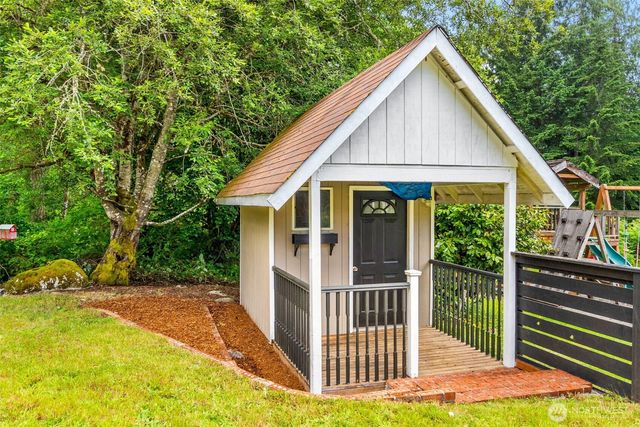2927 33rd Lane NW, Olympia, WA 98502