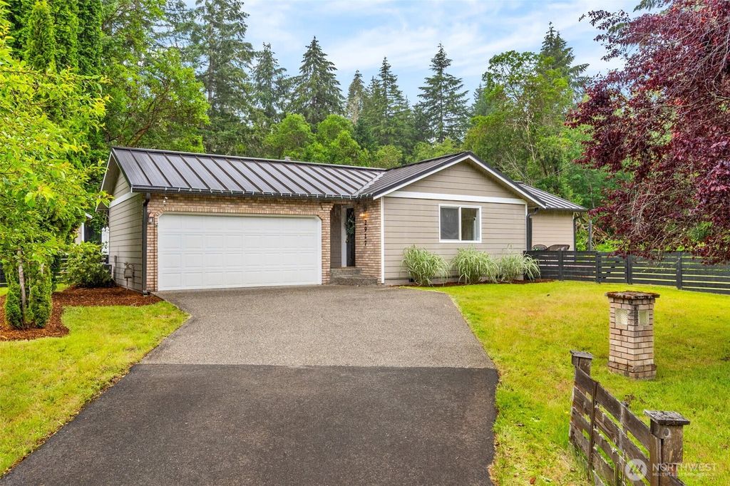 2927 33rd Lane NW, Olympia, WA 98502