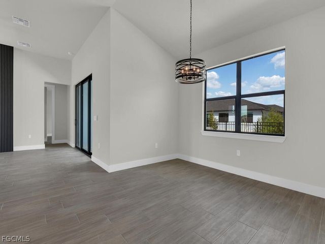 4215 NW 32nd LN, Cape Coral, FL 33993