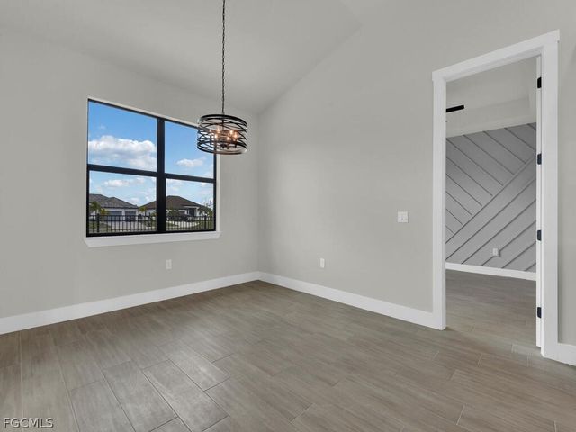 4215 NW 32nd LN, Cape Coral, FL 33993