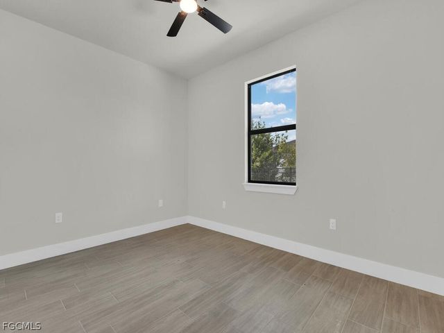 4215 NW 32nd LN, Cape Coral, FL 33993