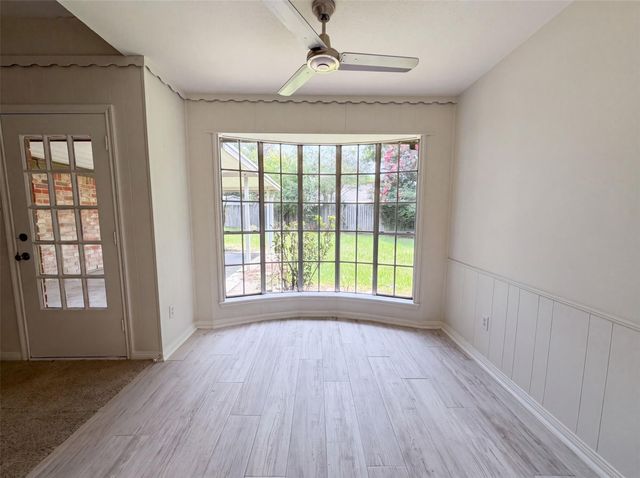 16338 Hollow Wood Drive, Houston, TX 77090