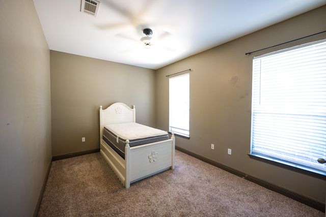 486 Symphony Way, Freeport, FL 32439