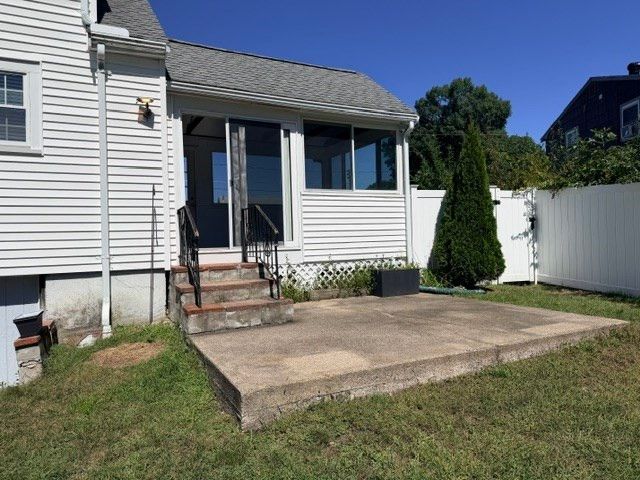 32 Breer Cir, Brockton, MA 02301