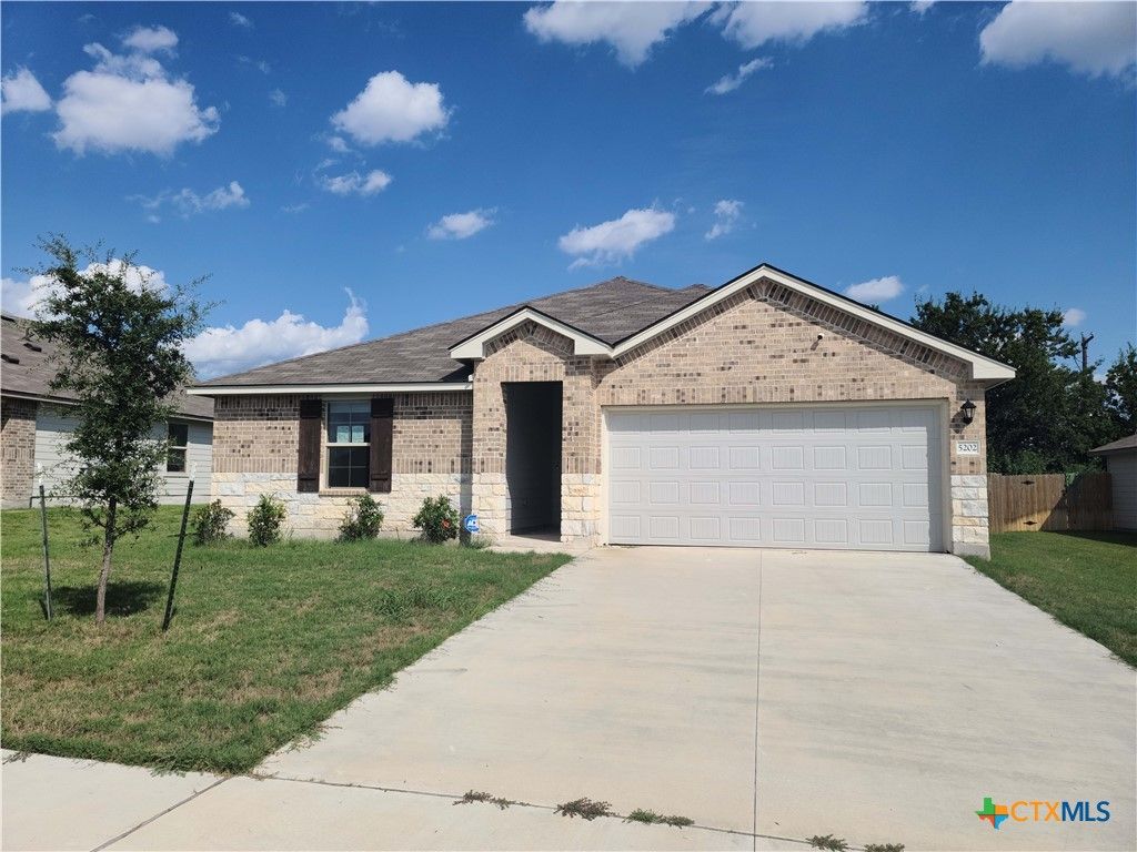 5202 Karen Green Drive, Killeen, TX 76549