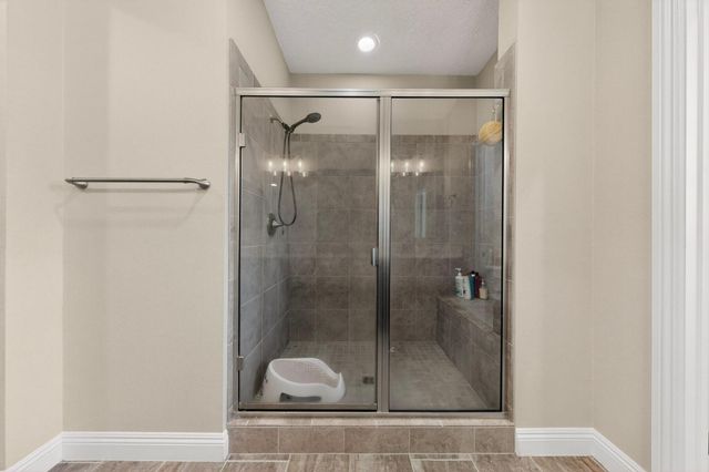 6306 Vista Del Bosque Drive NW, Albuquerque, NM 87120