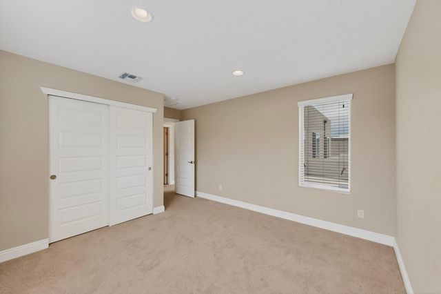 6306 Vista Del Bosque Drive NW, Albuquerque, NM 87120
