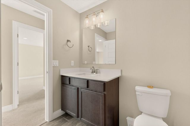 6306 Vista Del Bosque Drive NW, Albuquerque, NM 87120