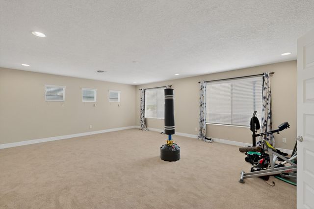 6306 Vista Del Bosque Drive NW, Albuquerque, NM 87120