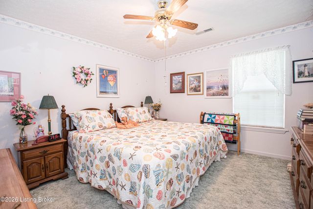 185 Beechtree Ln, Mt Washington, KY 40047