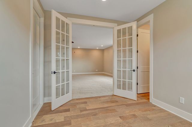 3392 Vinemont Drive, Thompsons Station, TN 37179