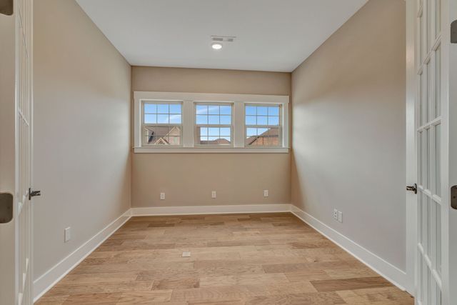 3392 Vinemont Drive, Thompsons Station, TN 37179