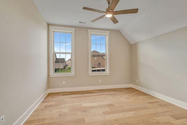 3392 Vinemont Drive, Thompsons Station, TN 37179