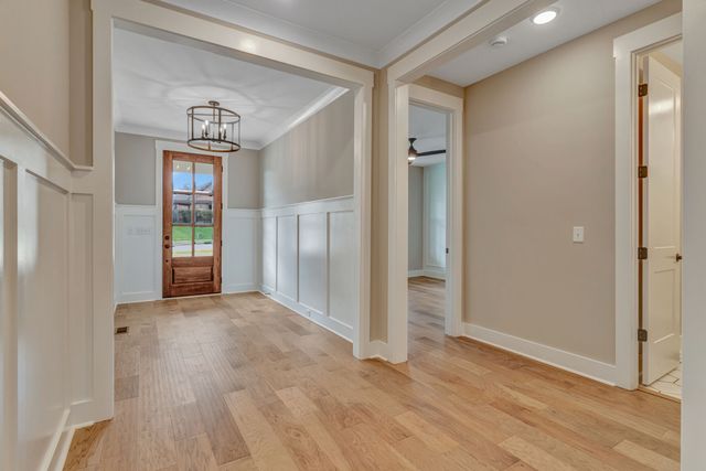3392 Vinemont Drive, Thompsons Station, TN 37179