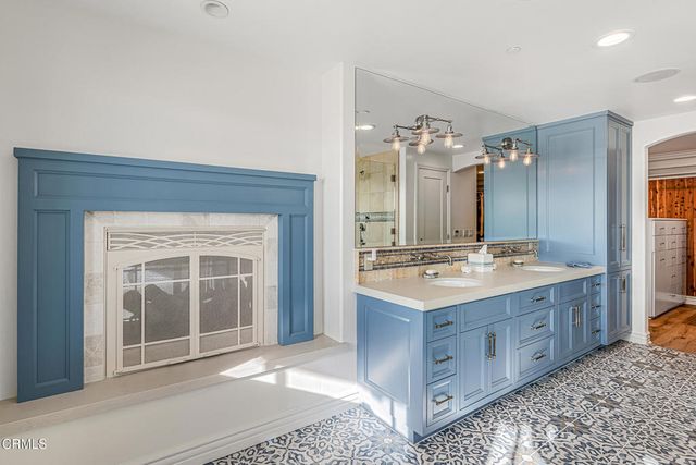 3365 Ocean Drive, Oxnard, CA 93035