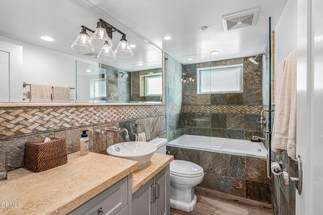 3365 Ocean Drive, Oxnard, CA 93035