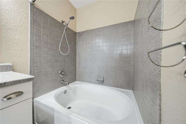 204 E SOUTH STREET 6052, Orlando, FL 32801