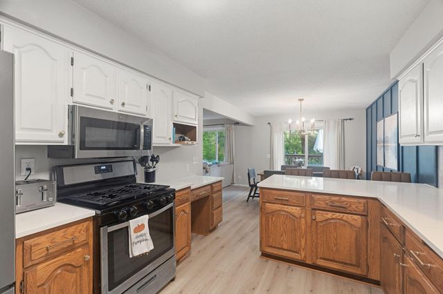 7532 Xerxes Avenue N, Brooklyn Park, MN 55444