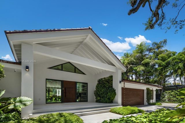 4100 Pinta Ct, Coral Gables, FL 33146