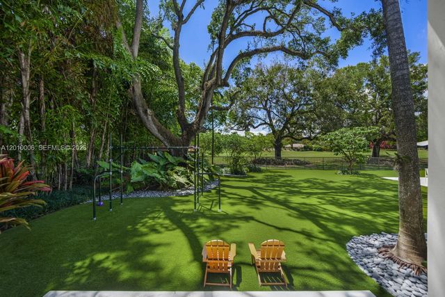 4100 Pinta Ct, Coral Gables, FL 33146
