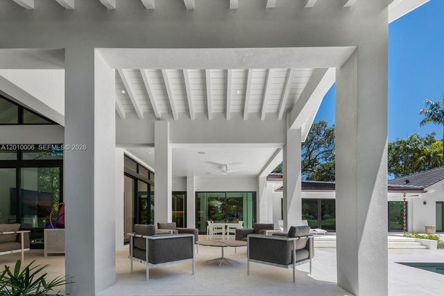 4100 Pinta Ct, Coral Gables, FL 33146