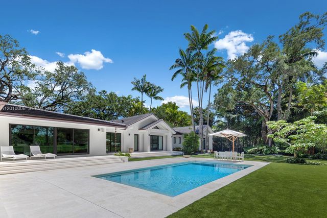 4100 Pinta Ct, Coral Gables, FL 33146
