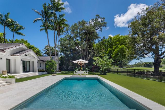 4100 Pinta Ct, Coral Gables, FL 33146