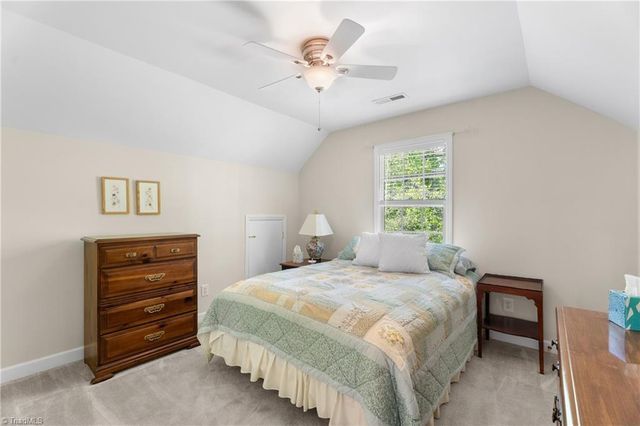 2375 Oakton Drive, Clemmons, NC 27012