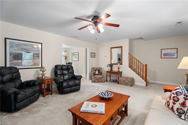 2375 Oakton Drive, Clemmons, NC 27012