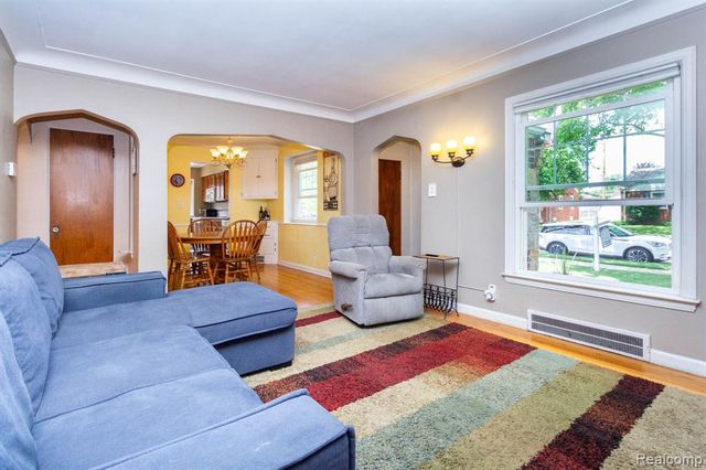 15217 Belmont Avenue, Allen Park, MI 48101