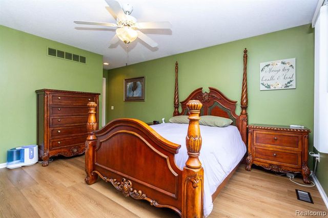15217 Belmont Avenue, Allen Park, MI 48101