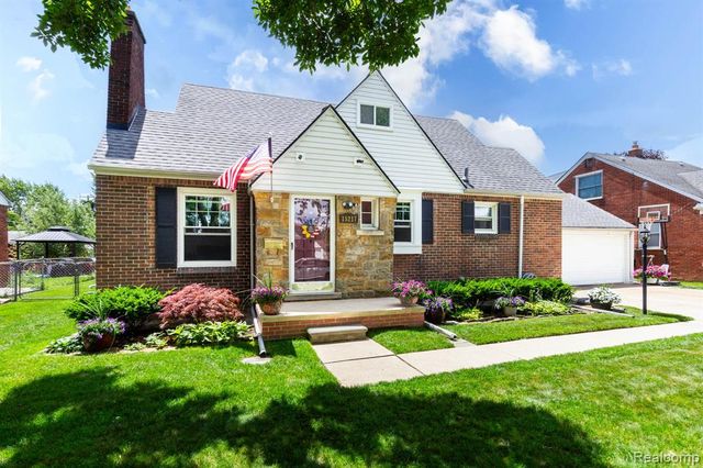 15217 Belmont Avenue, Allen Park, MI 48101