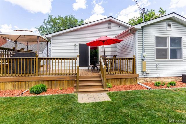 15217 Belmont Avenue, Allen Park, MI 48101