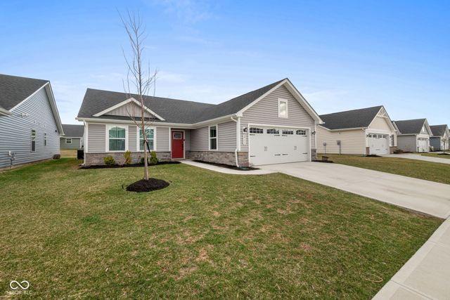 2751 Sand Hollow Drive, Lebanon, IN 46052