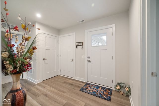 2751 Sand Hollow Drive, Lebanon, IN 46052
