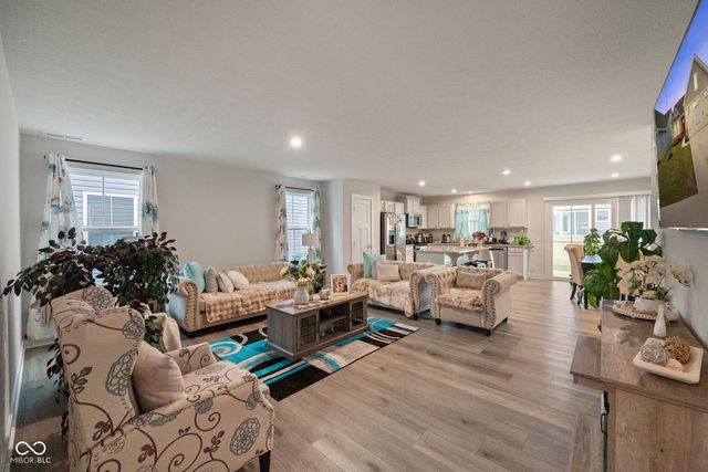 2751 Sand Hollow Drive, Lebanon, IN 46052