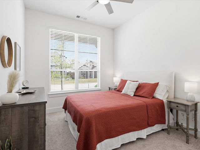 4704 Aubrey Parkway, Aubrey, TX 76227