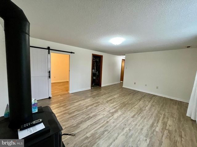 17824 GREENTREE LN, Hagerstown, MD 21740