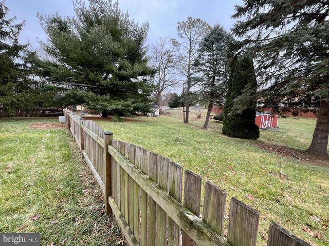 17824 GREENTREE LN, Hagerstown, MD 21740