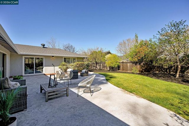 98 Sylvia Dr, Pleasant Hill, CA 94523