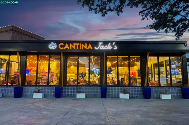 98 Sylvia Dr, Pleasant Hill, CA 94523